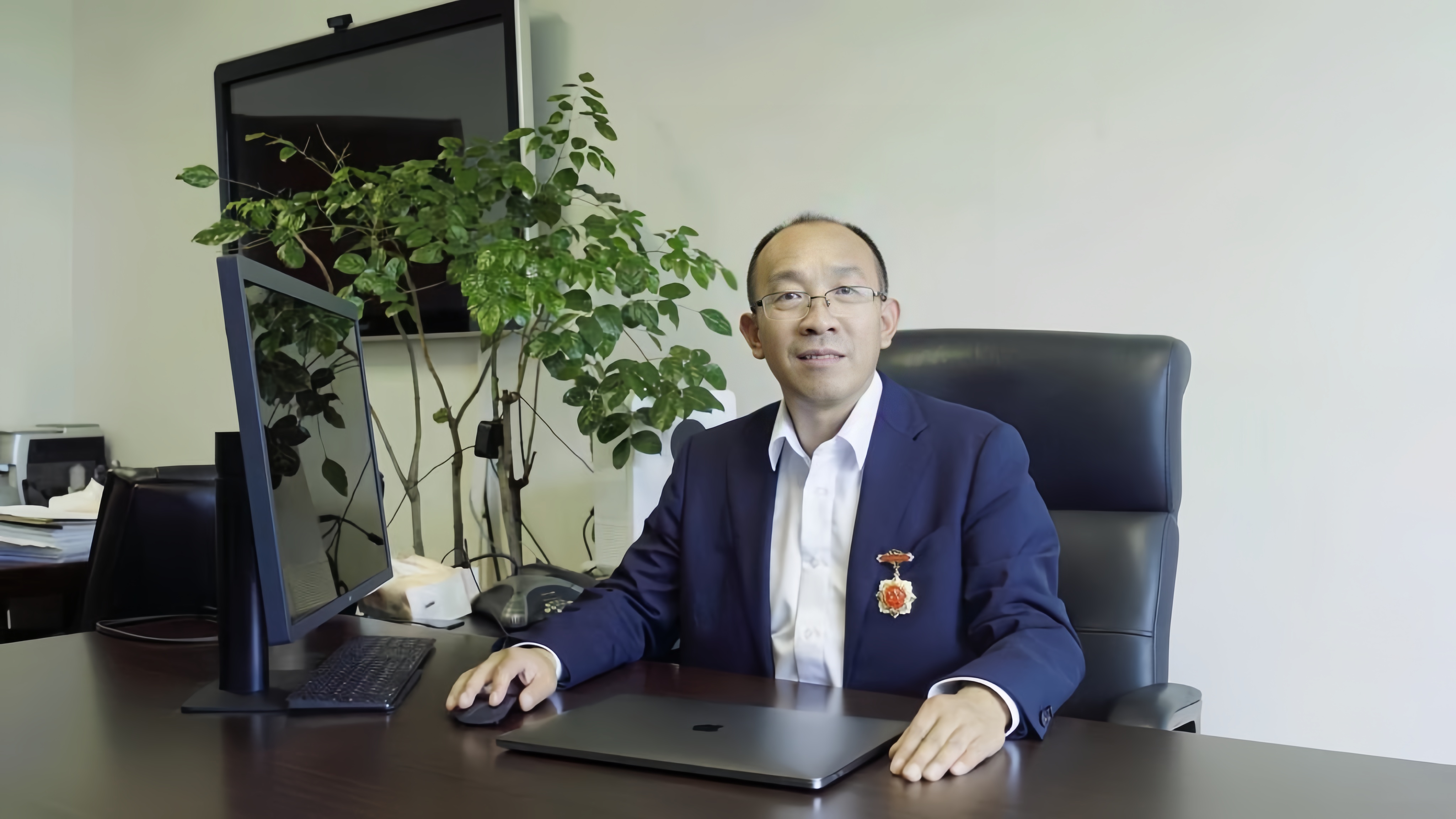 好博体育创新论坛第一千四百八十五讲：金属-有机限域结构可控组装与拟酶催化