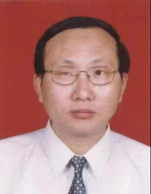 好博体育创新论坛第一千四百一十五讲：高性能铂合金纳米线燃料电池催化剂的研究