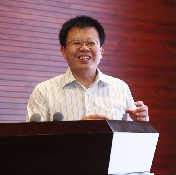 好博体育创新论坛第九百八十九讲暨校庆118周年学术讲座：后摩尔时代微电子新器件--如何选择科研题目并取得成功