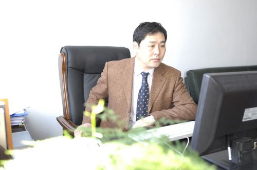 好博体育校庆117周年人文社科高端讲座暨“名家讲坛”：马克思的具体人性论